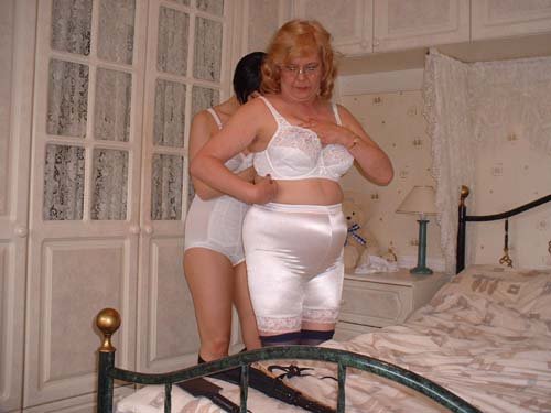 HOT MATURE FUCKING Milf cruiser rebecca